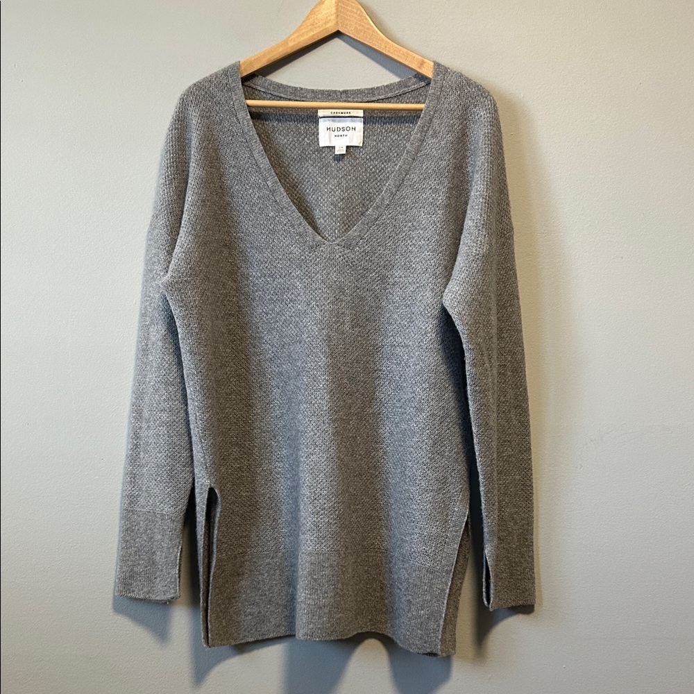 Hudson North Cashmere Coastal Grandma Minimalist V Neck Tunic Sweater Large